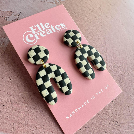 SPECKLED CREAM & BLACK ARCH STATEMENT EARRINGS