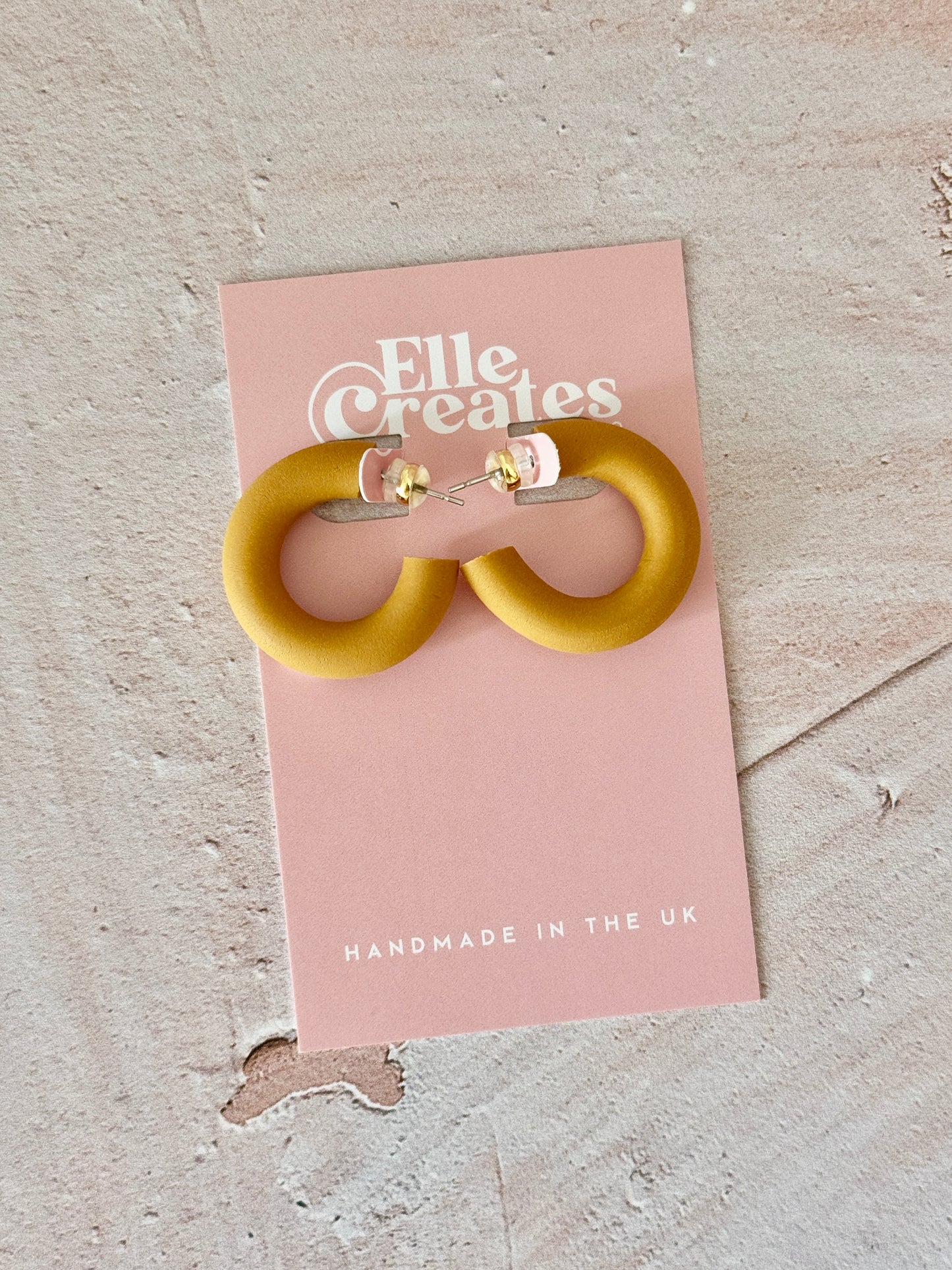 SMALL CLASSIC HOOP EARRING
