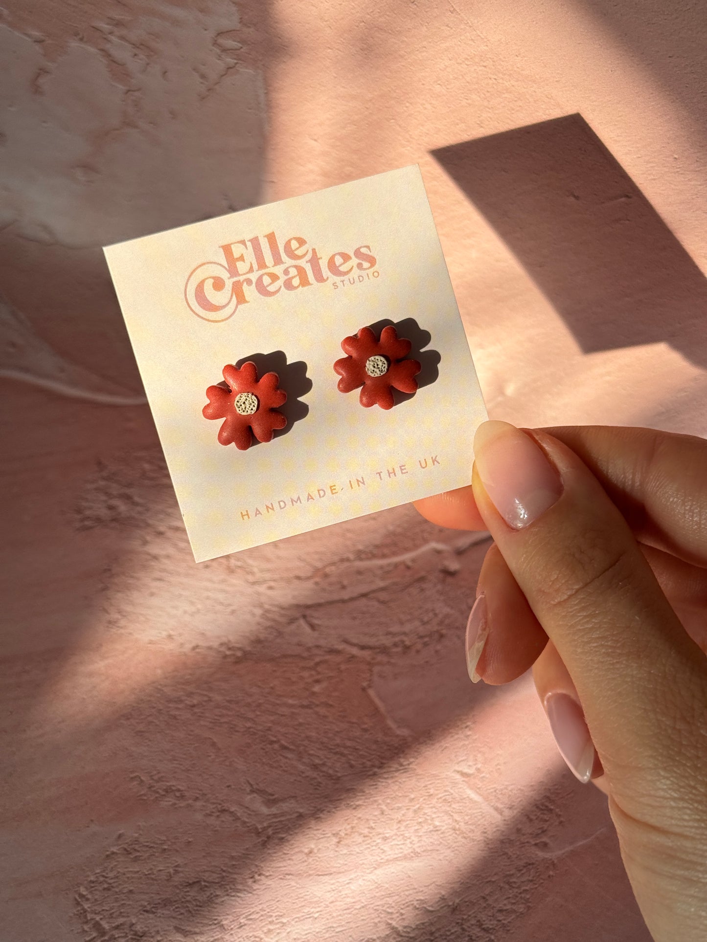 FLOWER STATEMENT STUDS