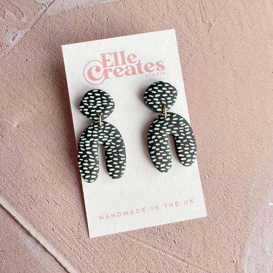 BLACK & WHITE DOTTY ARCH STATEMENT EARRINGS