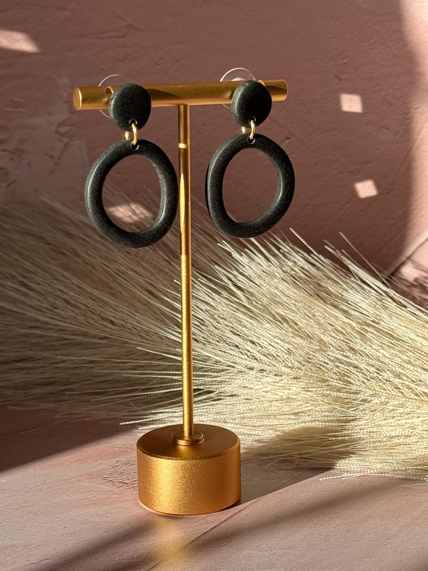 ORGANIC CIRCLE SALLY STATEMENT EARRINGS