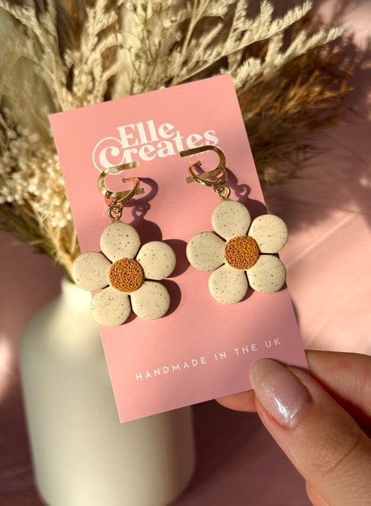 DAISY HUGGIE HOOP STATEMENT EARRINGS