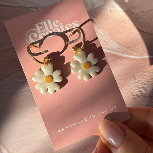 PEARL DAISY HOOP EARRINGS