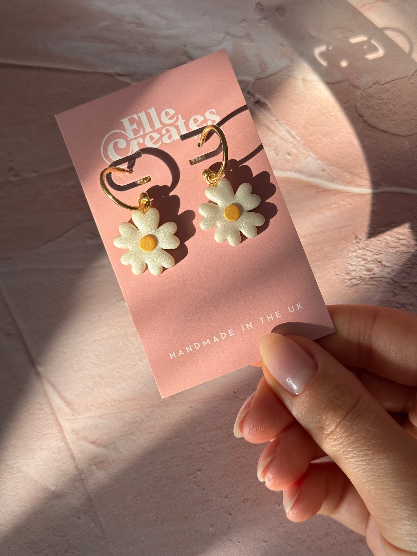 PEARL DAISY HOOP EARRINGS