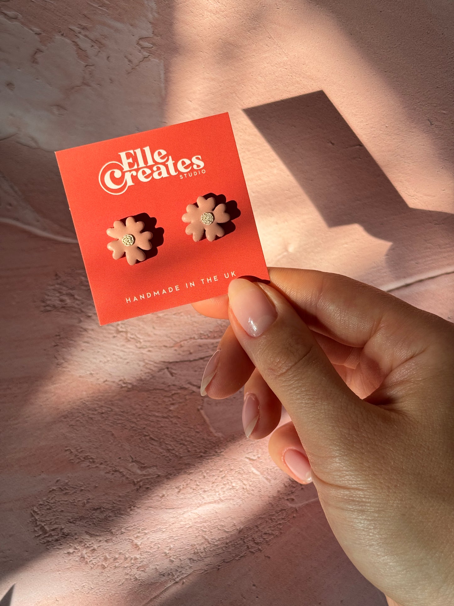 FLOWER STATEMENT STUDS